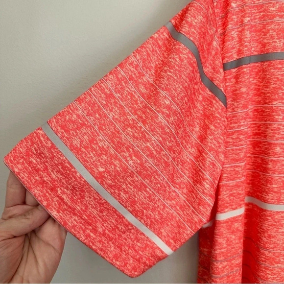 PGA Tour Men’s Short Sleeve Salmon with Silver Stripes Golf Polo Size XL GUC - Picture 5 of 9